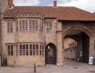 K20D1056 edited-1 : 3 Stars, RAW, Glastonbury, ACR-JPG