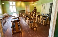 DSC7670 : 3 Stars, Norway, Heiberg Sogn Museum, RAW