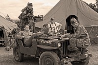 K20D3808 edited-1 : 3 Stars, RAW, Lepe D-Day 2010, Environmental Portrait, ACR-JPG