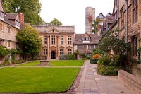 K20D2046 edited-1 : 3 Stars, RAW, Oxford