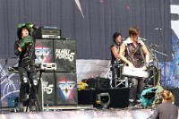 P1010067 edited-1 : 3 Stars, JPG, Sonisphere 2010