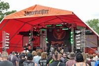 P1010105 edited-1 : 2 Stars, JPG, Sonisphere 2010