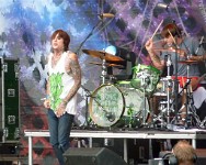 P1010118 edited-1 : 2 Stars, JPG, Sonisphere 2010