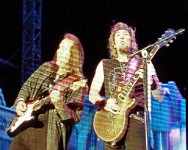 P1010144 edited-1 : 2 Stars, JPG, Sonisphere 2010